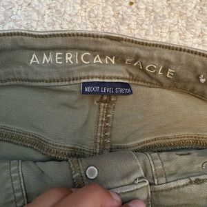 American Eagle high rise jeggings, size 6, dark green.